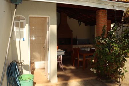 Casa de Condomínio para alugar com 3 quartos, 400m² em Jardim Sao Paulo Ii, Cotia