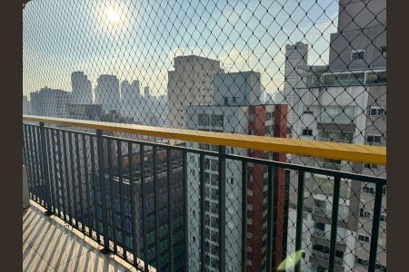 Studio para alugar com 33m², 1 quarto e 1 vaga Studio para alugar com 33m², 1 quarto e 1 vagaVaranda