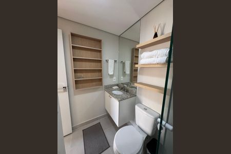 Studio para alugar com 33m², 1 quarto e 1 vaga Studio para alugar com 33m², 1 quarto e 1 vagaBanheiro