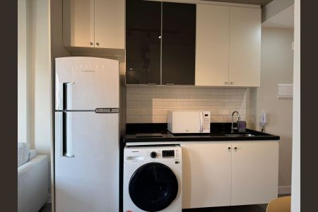 Studio para alugar com 33m², 1 quarto e 1 vaga Studio para alugar com 33m², 1 quarto e 1 vagaCozinha