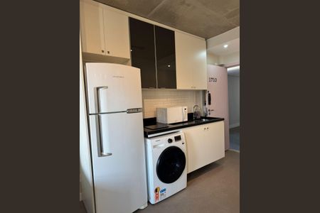 Studio para alugar com 33m², 1 quarto e 1 vaga Studio para alugar com 33m², 1 quarto e 1 vagaCozinha