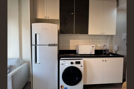 Studio para alugar com 33m², 1 quarto e 1 vaga Studio para alugar com 33m², 1 quarto e 1 vagaCozinha