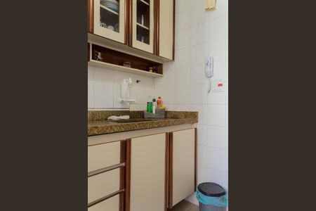 Cozinha de apartamento à venda com 2 quartos, 56m² em Santa Terezinha, São Bernardo do Campo