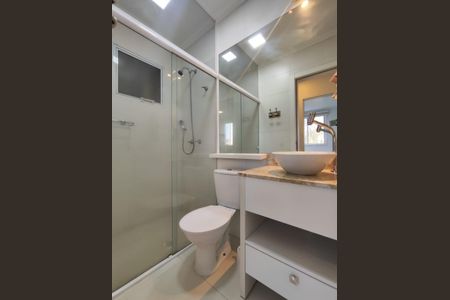 Banheiro de apartamento para alugar com 2 quartos, 48m² em Centro, Sapucaia do Sul