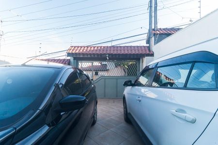 Garagem de casa para alugar com 3 quartos, 160m² em Vila Suissa, Mogi das Cruzes