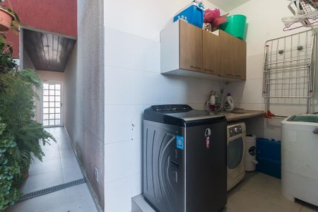 Casa para alugar com 160m², 3 quartos e 2 vagas Casa para alugar com 160m², 3 quartos e 2 vagasÁrea de Serviço