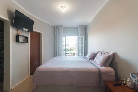 Casa para alugar com 160m², 3 quartos e 2 vagas Casa para alugar com 160m², 3 quartos e 2 vagasQuarto 1 - Suíte