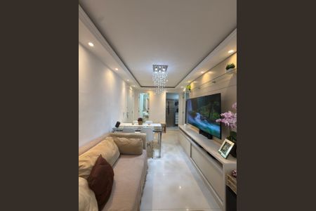 Sala de apartamento à venda com 2 quartos, 50m² em Atalaia, Niterói