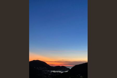 Apartamento à venda com 50m², 2 quartos e sem vaga Apartamento à venda com 50m², 2 quartos e sem vagaVista