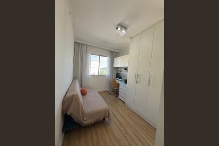 Quarto de apartamento à venda com 2 quartos, 50m² em Atalaia, Niterói