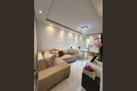 Sala de apartamento à venda com 2 quartos, 50m² em Atalaia, Niterói