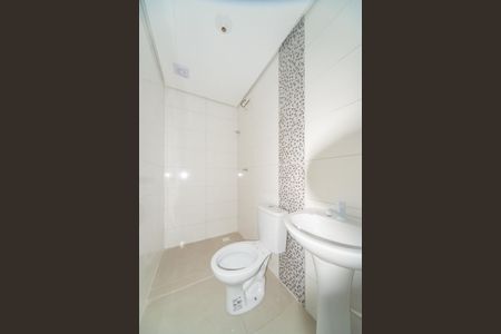 Banheiro de apartamento para alugar com 1 quarto, 2m² em Aparecida, Alvorada
