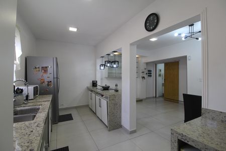 Casa à venda com 251m², 3 quartos e 4 vagasCozinha