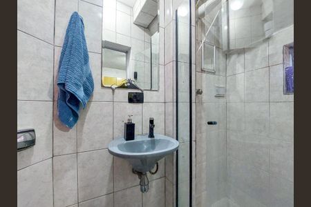 Casa de condomínio à venda com 125m², 3 quartos e 2 vagas Casa de condomínio à venda com 125m², 3 quartos e 2 vagasBanheiro da Suíte