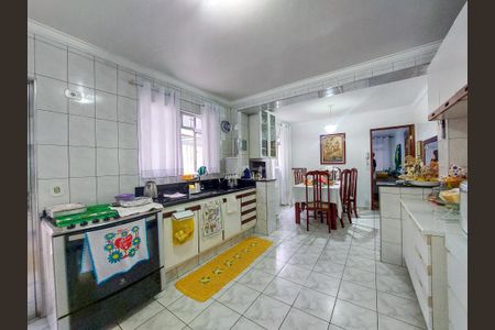 Casa de condomínio à venda com 125m², 3 quartos e 2 vagas Casa de condomínio à venda com 125m², 3 quartos e 2 vagasCozinha