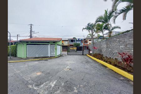 Casa de condomínio à venda com 125m², 3 quartos e 2 vagas Casa de condomínio à venda com 125m², 3 quartos e 2 vagasFachada e portaria