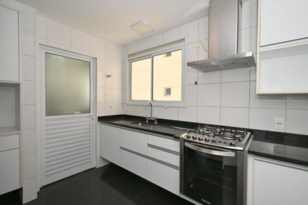 Apartamento à venda com 87m², 3 quartos e 1 vagaCozinha