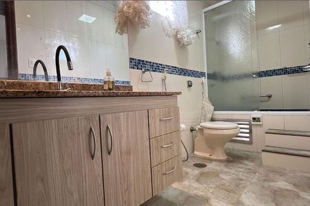 Apartamento para alugar com 170m², 3 quartos e 1 vagaBanheiro da Suíte