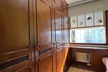 Apartamento para alugar com 170m², 3 quartos e 1 vagaQuarto 1