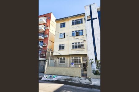 Apartamento para alugar com 105m², 2 quartos e sem vaga Apartamento para alugar com 105m², 2 quartos e sem vagaPlaca