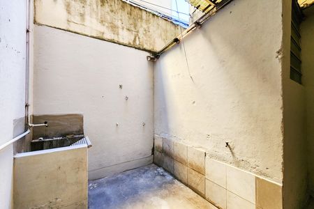 Apartamento para alugar com 105m², 2 quartos e sem vaga Apartamento para alugar com 105m², 2 quartos e sem vagaÁrea de Serviço