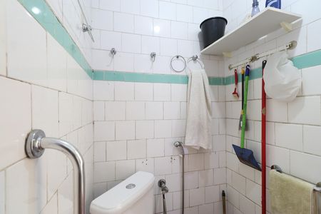 Casa à venda com 180m², 4 quartos e 1 vagaBanheiro de serviço