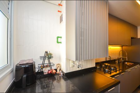 Cozinha de apartamento à venda com 2 quartos, 70m² em Vila Albertina, São Paulo