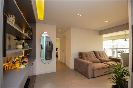 Sala de apartamento à venda com 2 quartos, 70m² em Vila Albertina, São Paulo