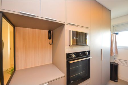 Cozinha de apartamento à venda com 2 quartos, 70m² em Vila Albertina, São Paulo