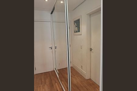 Apartamento à venda com 72m², 2 quartos e 2 vagas Apartamento à venda com 72m², 2 quartos e 2 vagasQuarto