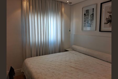 Apartamento à venda com 72m², 2 quartos e 2 vagas Apartamento à venda com 72m², 2 quartos e 2 vagasQuarto