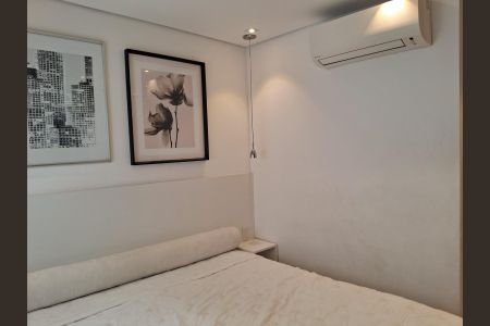 Apartamento à venda com 72m², 2 quartos e 2 vagas Apartamento à venda com 72m², 2 quartos e 2 vagasQuarto