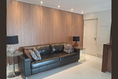 Apartamento à venda com 72m², 2 quartos e 2 vagas Apartamento à venda com 72m², 2 quartos e 2 vagasSala