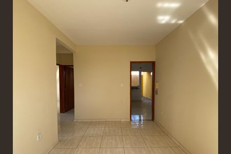 Sala de apartamento para alugar com 2 quartos, 50m² em Vila Santa Rita, Belo Horizonte