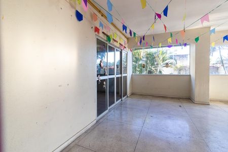 Apartamento para alugar com 59m², 2 quartos e 1 vaga Apartamento para alugar com 59m², 2 quartos e 1 vagaÁrea comum - Playground e Salão de Festas