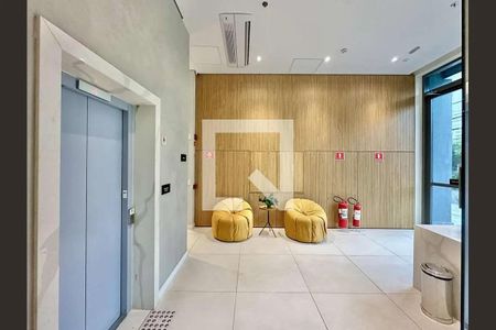 Studio à venda com 22m², 1 quarto e sem vaga Studio à venda com 22m², 1 quarto e sem vagaHall