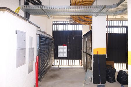Apartamento para alugar com 38m², 2 quartos e sem vagaÁrea comum - Portaria
