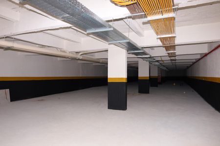 Área comum - Estacionamento de apartamento para alugar com 2 quartos, 38m² em Parada Xv de Novembro, São Paulo