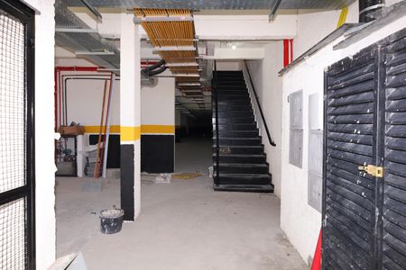 Apartamento para alugar com 38m², 2 quartos e sem vagaÁrea comum - Portaria