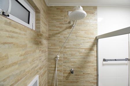 Casa à venda com 45m², 1 quarto e 2 vagas Casa à venda com 45m², 1 quarto e 2 vagasBanheiro