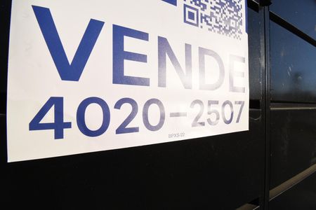 Código  de casa à venda com 1 quarto, 45m² em Cajuru, Curitiba