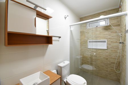 Banheiro  de casa à venda com 1 quarto, 45m² em Cajuru, Curitiba