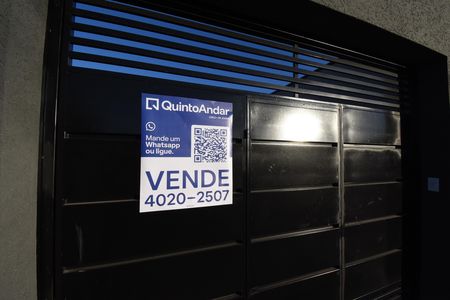 Placa de casa à venda com 1 quarto, 45m² em Cajuru, Curitiba