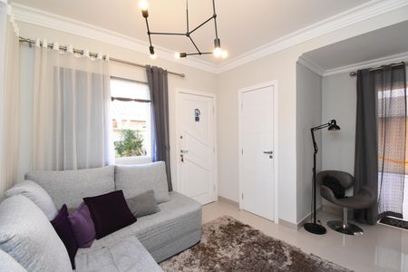 Casa de condomínio à venda com 180m², 3 quartos e 2 vagas Casa de condomínio à venda com 180m², 3 quartos e 2 vagasSala