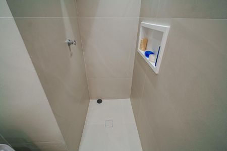 Apartamento para alugar com 34m², 2 quartos e sem vaga Apartamento para alugar com 34m², 2 quartos e sem vagaBanheiro