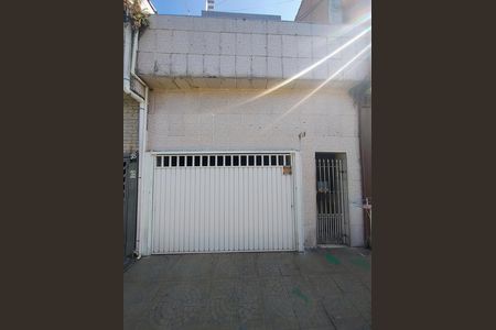 Fachada  de casa à venda com 4 quartos, 143m² em Jardim Petroni, São Bernardo do Campo