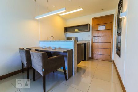 Sala de apartamento à venda com 1 quarto, 38m² em Jacarepaguá, Rio de Janeiro