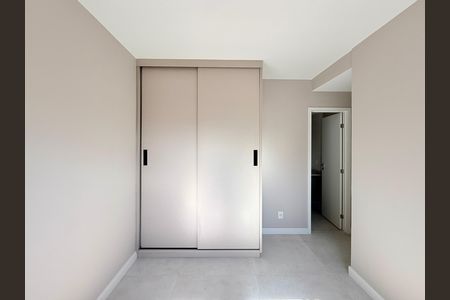 Suíte de apartamento para alugar com 2 quartos, 61m² em Jardim das Acacias, São Paulo