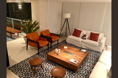 Apartamento à venda com 370m², 4 quartos e 5 vagas