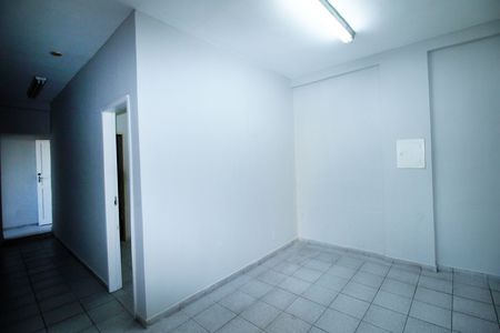 Casa para alugar com 280m², 5 quartos e 1 vagaSala